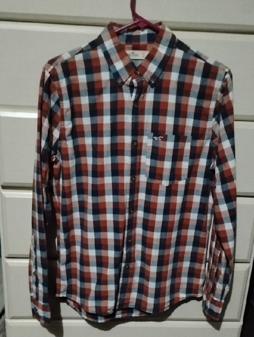 Hollister Men's Red & Blue Plaid Button-Down Shirt